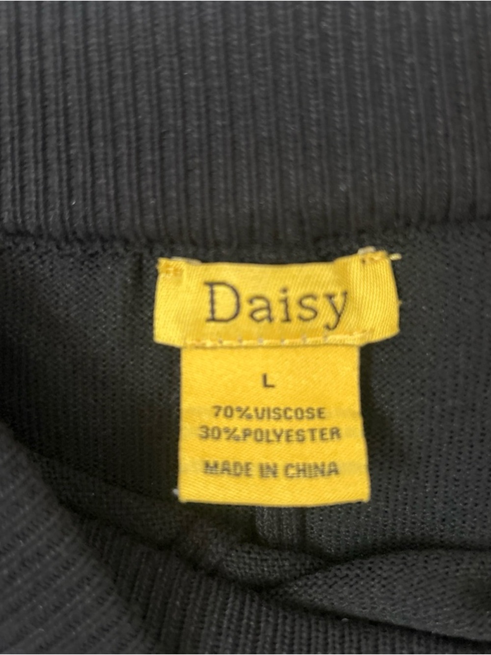 Daisy Women’s Sz L Black Knit Pleated Micro Mini Pull On Skirt/Skort Flirty Y2K - Picture 3 of 7